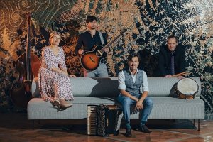 (Bild für) Musiksommer am WKW - REIWAS "Freier Mensch"